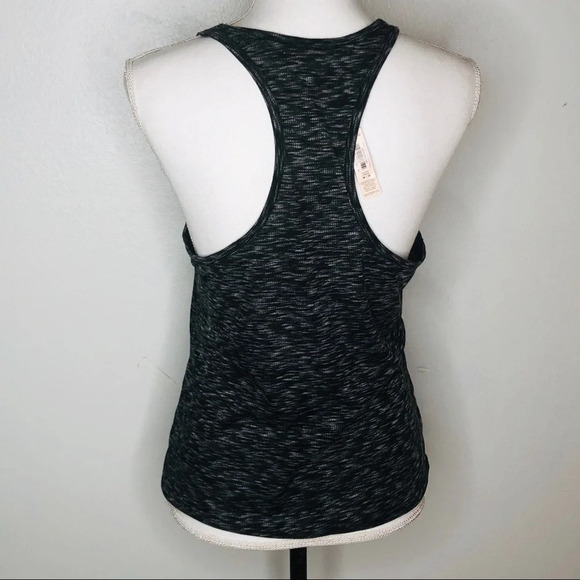 Victoria’s Secret tank top/workout top.Size Med - Picture 2 of 4